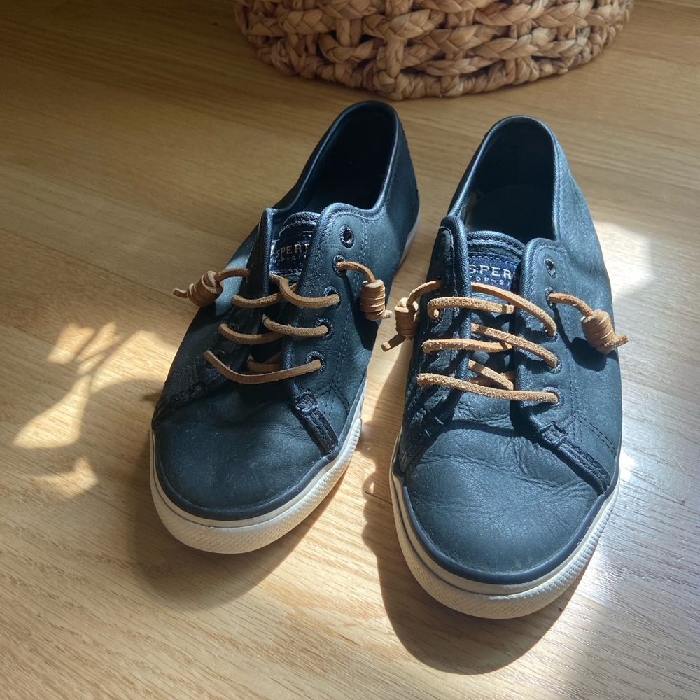Sperry Tennis Shoes